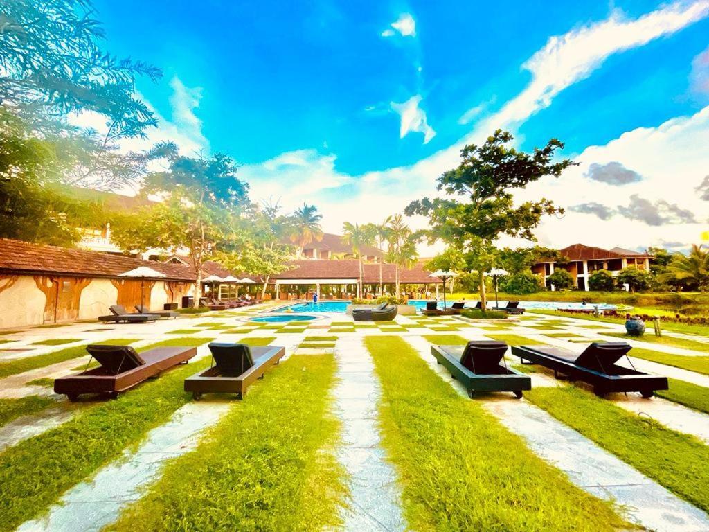 Plumeria Lake Resort & Spa Vayalār Exterior photo