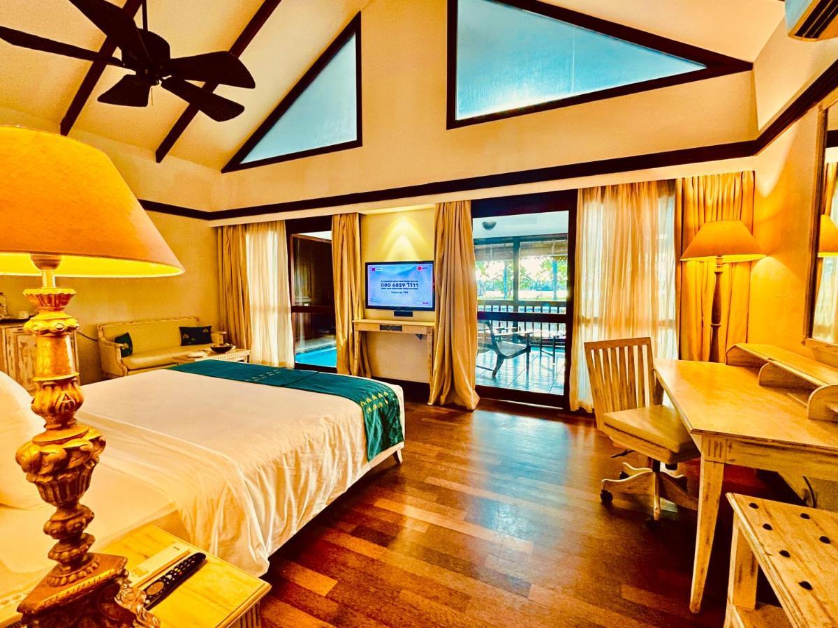 Plumeria Lake Resort & Spa Vayalār Exterior photo